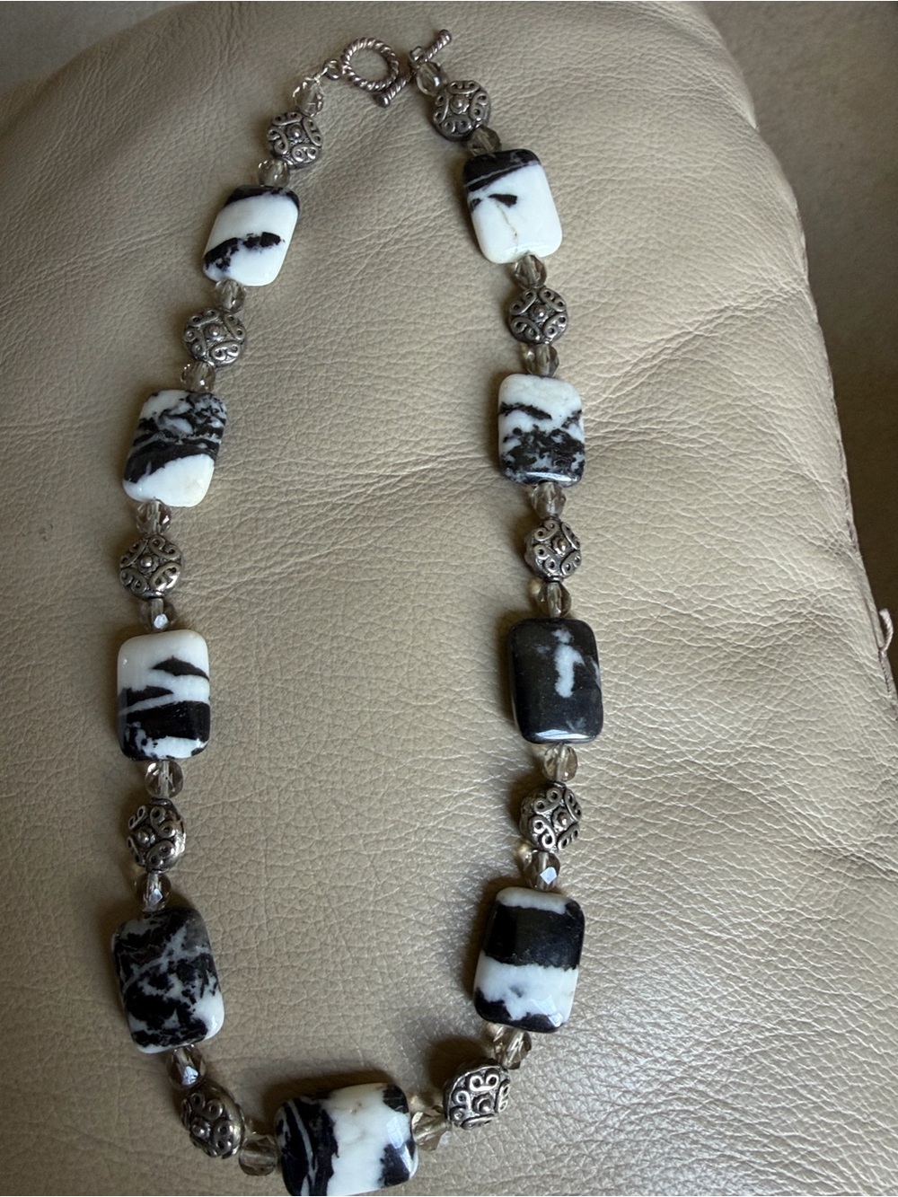 Monochrome Black & White Beaded Necklace - Unbranded